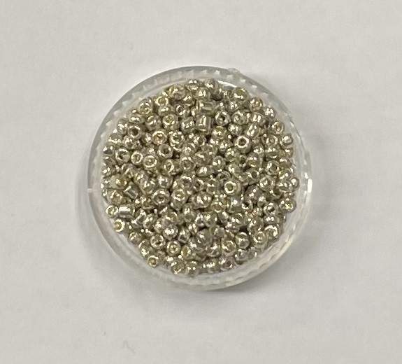 Argent métallique brillant