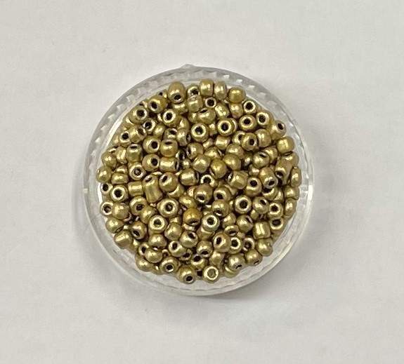 Or pâle métallique